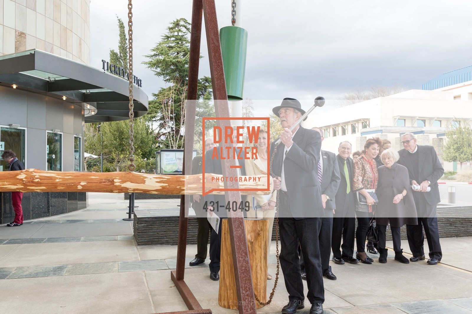 Lee Wiley, Ground Breaking of the SHREM MUSEUM at the Robert and Margrit Mondavit Center for Performing Arts and UC Davis, US, March 1st, 2014, Photo #431-4049 Lee Wiley, Photo #431-4049