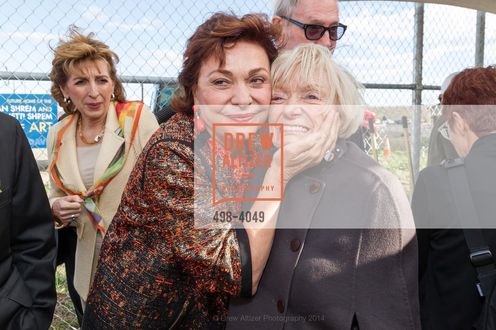 Maria Manetti Shrem, Margrit Mondavi, Ground Breaking of the SHREM MUSEUM at the Robert and Margrit Mondavit Center for Performing Arts and UC Davis, US, March 1st, 2014, Photo #498-4049 Maria Manetti Shrem, Margrit Mondavi, Photo #498-4049