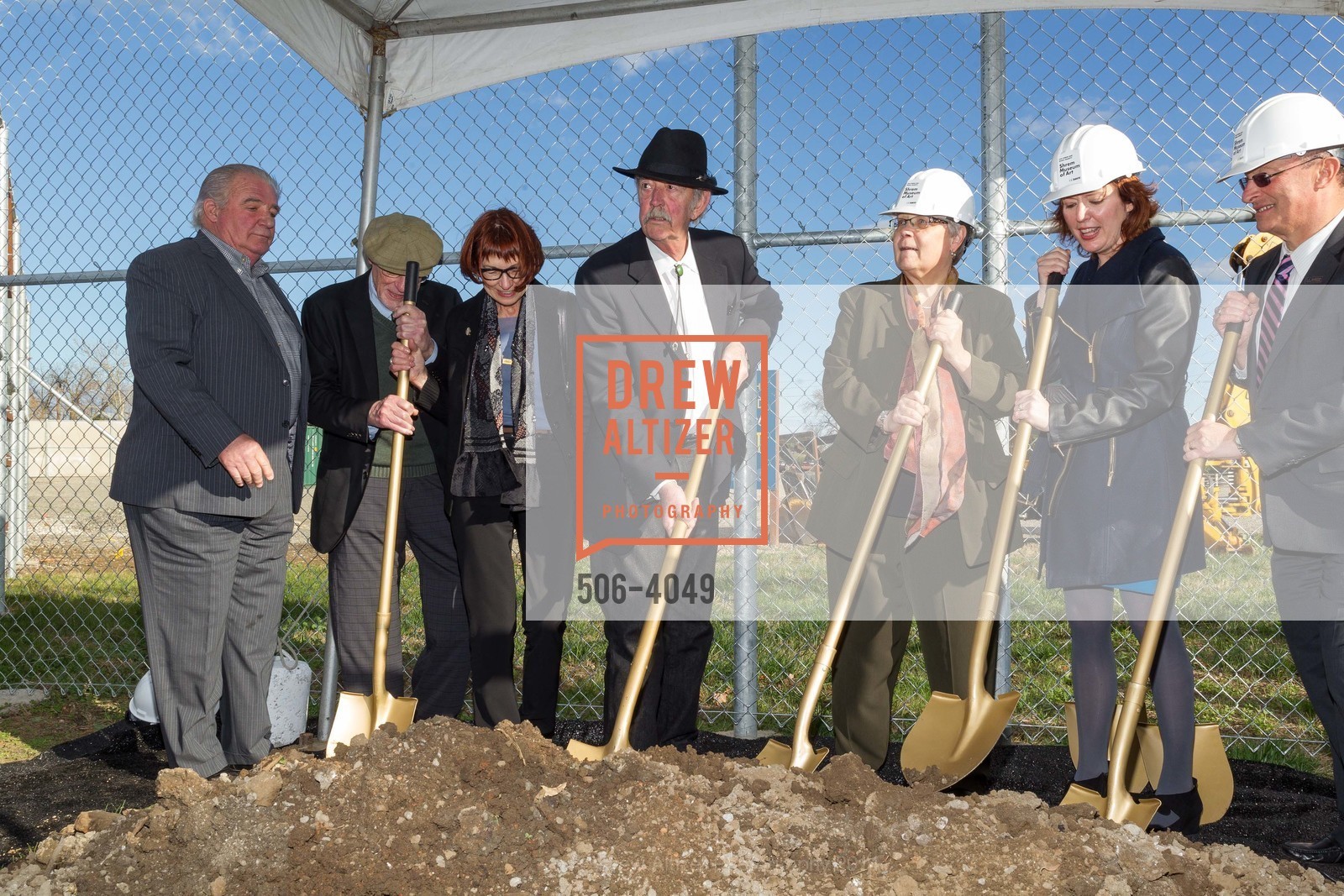Sandy Shannonhouser, Lee Wiley, Jessie Ann Owens, Rachel Teagle, Ralph Hexter, Ground Breaking of the SHREM MUSEUM at the Robert and Margrit Mondavit Center for Performing Arts and UC Davis, US, March 1st, 2014, Photo #506-4049 Sandy Shannonhouser, Lee Wiley, Jessie Ann Owens, Rachel Teagle, Ralph Hexter, Photo #506-4049