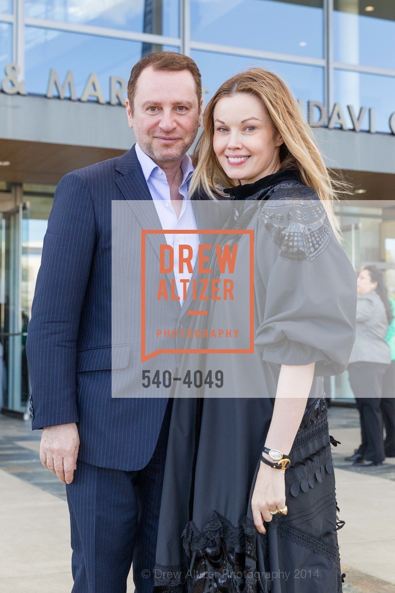 Serge Sorokko, Tatiana Sorokko, Ground Breaking of the SHREM MUSEUM at the Robert and Margrit Mondavit Center for Performing Arts and UC Davis, US, March 1st, 2014, Photo #540-4049 Serge Sorokko, Tatiana Sorokko, Photo #540-4049