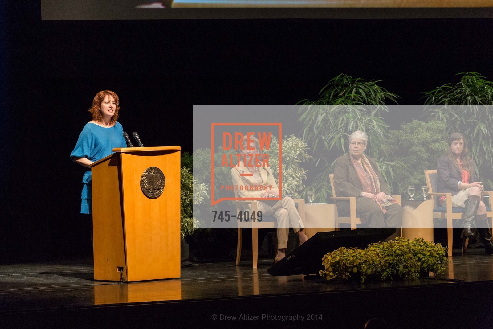 Rachel Teagle, Chancellor Linda Katehi, Jessie Ann Owens, Ground Breaking of the SHREM MUSEUM at the Robert and Margrit Mondavit Center for Performing Arts and UC Davis, US, March 1st, 2014, Photo #745-4049 Rachel Teagle, Chancellor Linda Katehi, Jessie Ann Owens, Photo #745-4049