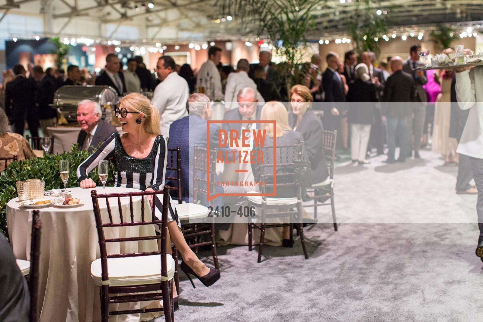Atmosphere, The San Francisco Fall Antiques Show, Festival Pavilion, Fort Mason, October 21st, 2015,Drew Altizer, Drew Altizer Photography, full-service agency, private events, San Francisco photographer, photographer california