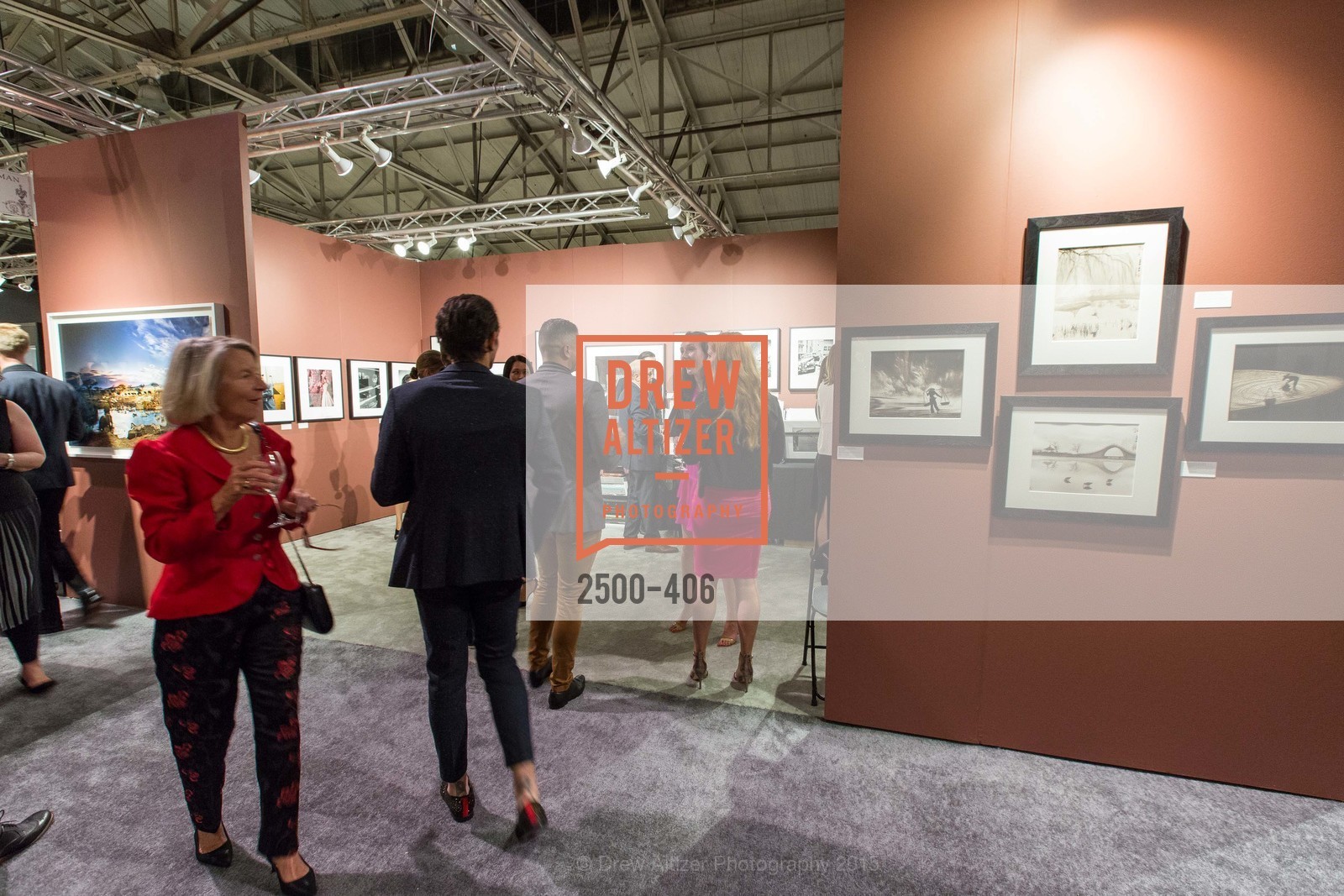 Atmosphere, The San Francisco Fall Antiques Show, Festival Pavilion, Fort Mason. Festival Pavilion, Fort Mason, October 21st, 2015, Photo #2500-406 Atmosphere, Photo #2500-406