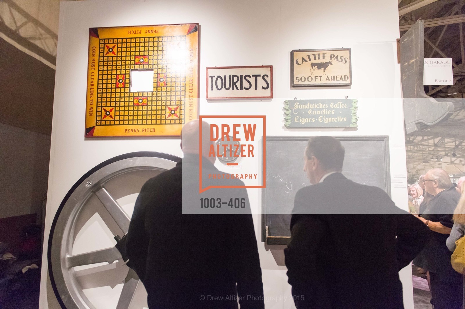 Extras, The San Francisco Fall Antiques Show, October 21st, 2015, Photo
