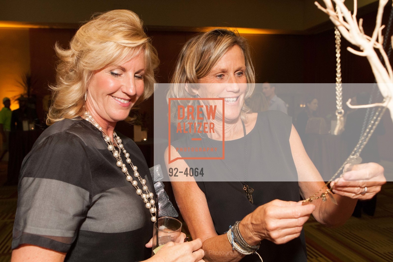 LInda Garaventa Colvin, Marianne Bouza, Keys OLD, US, August 21st, 2014, Photo #92-4064 LInda Garaventa Colvin, Marianne Bouza, Photo #92-4064