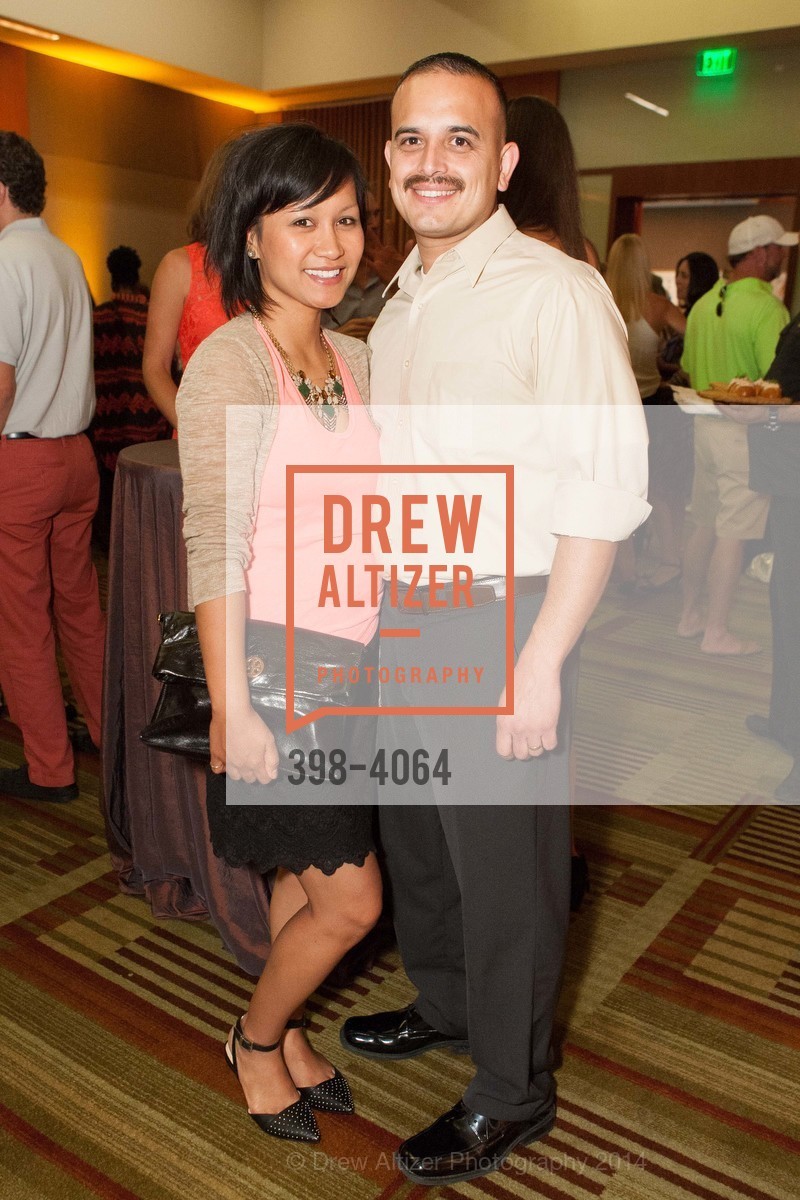 Carolyn Hernandez, Felipe Hernandez, Keys OLD, US, August 21st, 2014, Photo #398-4064 Carolyn Hernandez, Felipe Hernandez, Photo #398-4064