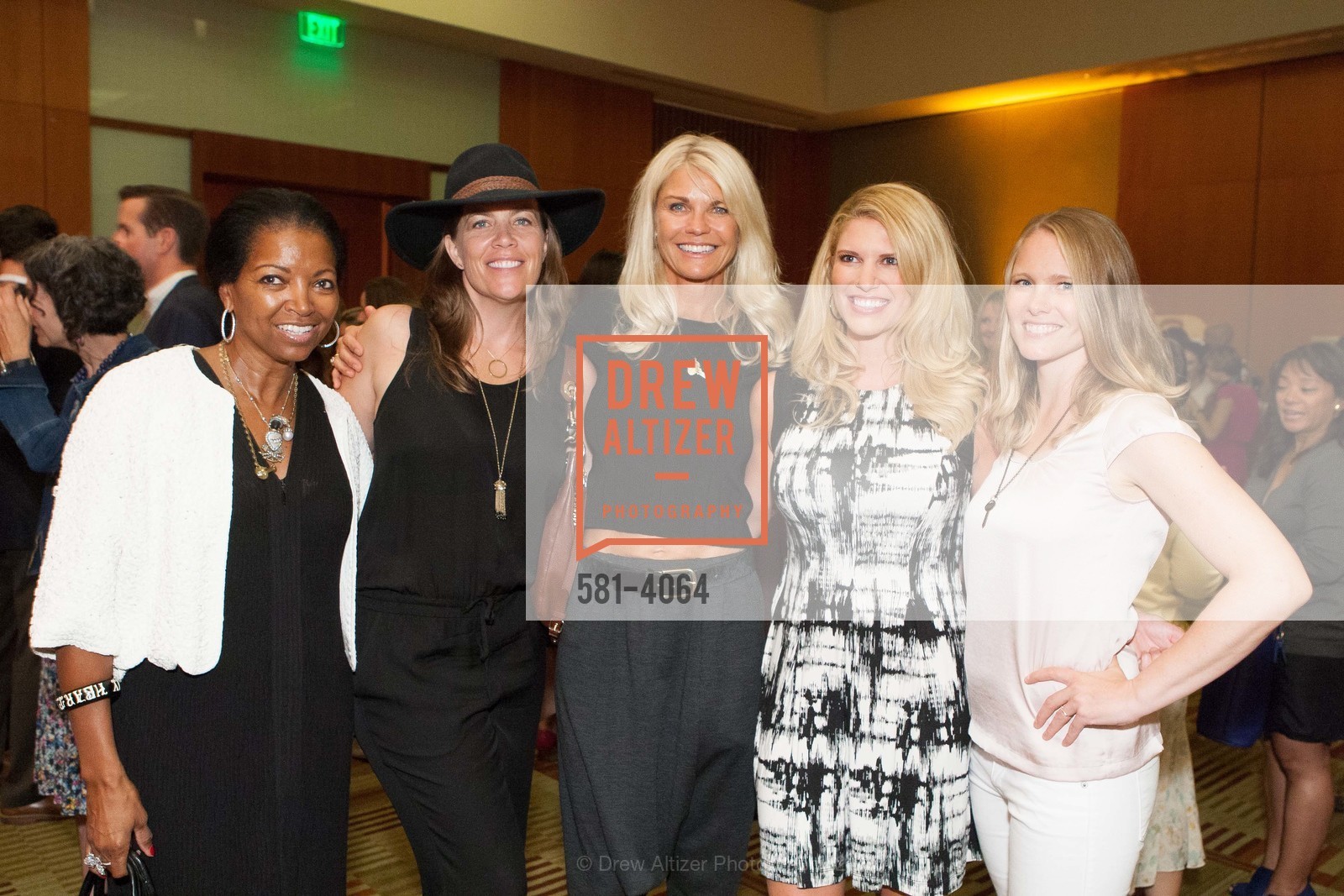 Denise Bradley-Tyson, Jennifer Montana, Sarah Harbaugh, Danielle York, Keys OLD, US, August 21st, 2014, Photo #581-4064 Denise Bradley-Tyson, Jennifer Montana, Sarah Harbaugh, Danielle York, Photo #581-4064