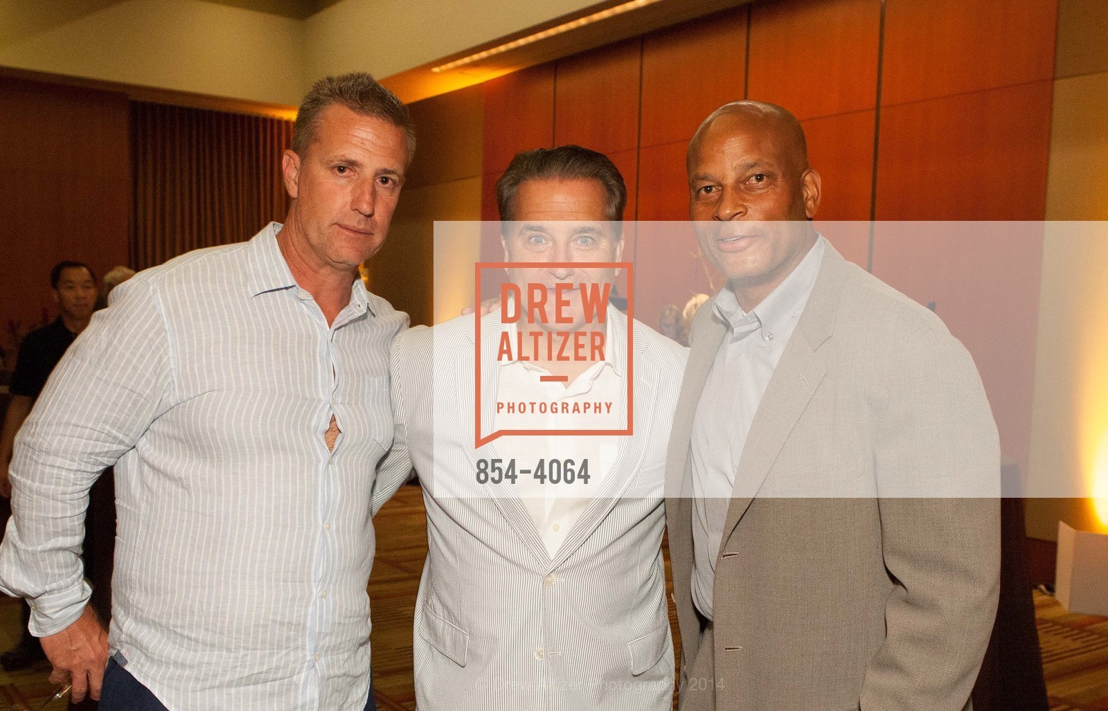 John Paye, Steve Mariucci, Ronnie Lott, Keys OLD, US, August 21st, 2014, Photo #854-4064 John Paye, Steve Mariucci, Ronnie Lott, Photo #854-4064