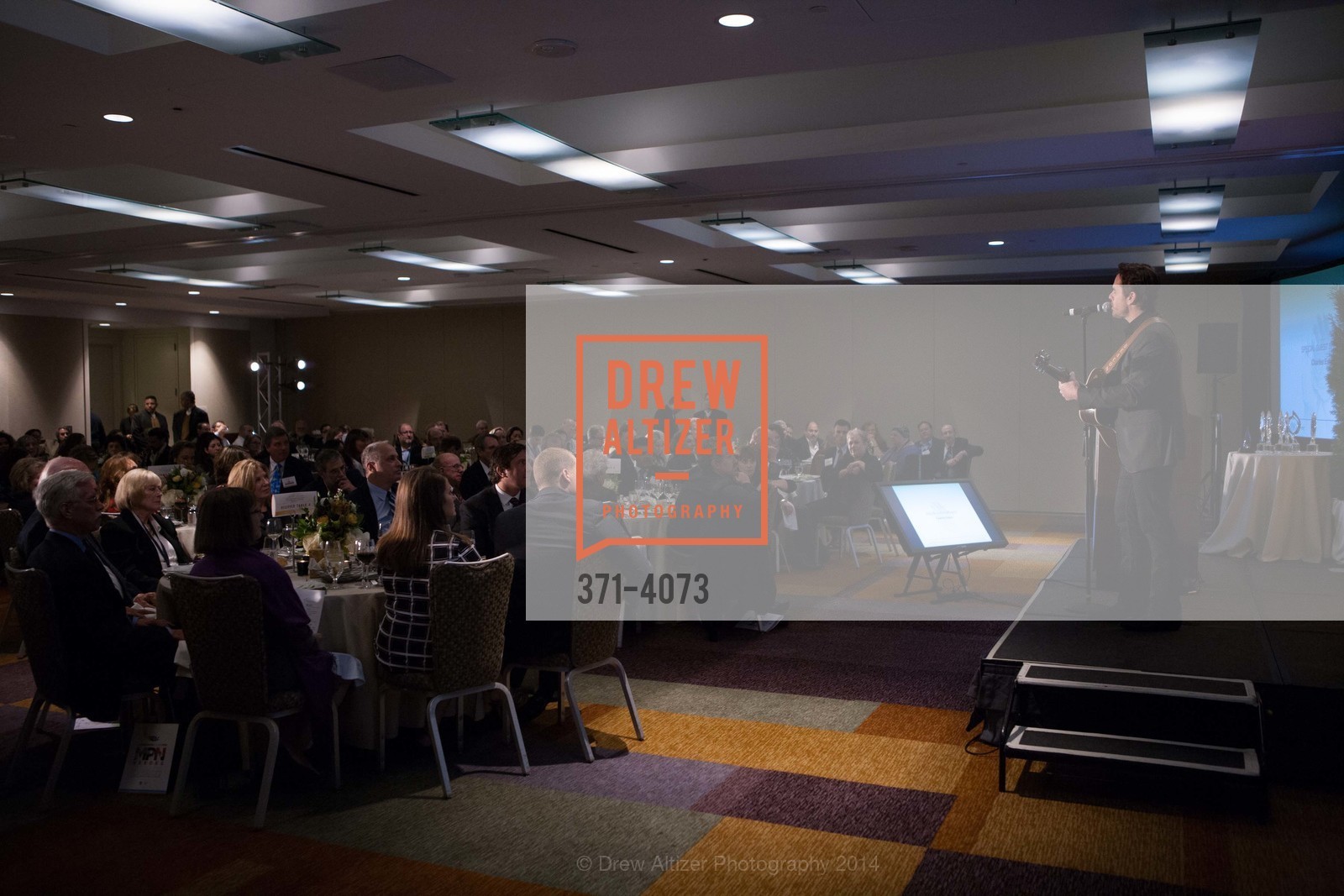 Charles Esten, CURE MAGAZINE'S MPN Heroes Awards, US, December 7th, 2014, Photo #371-4073 Charles Esten, Photo #371-4073