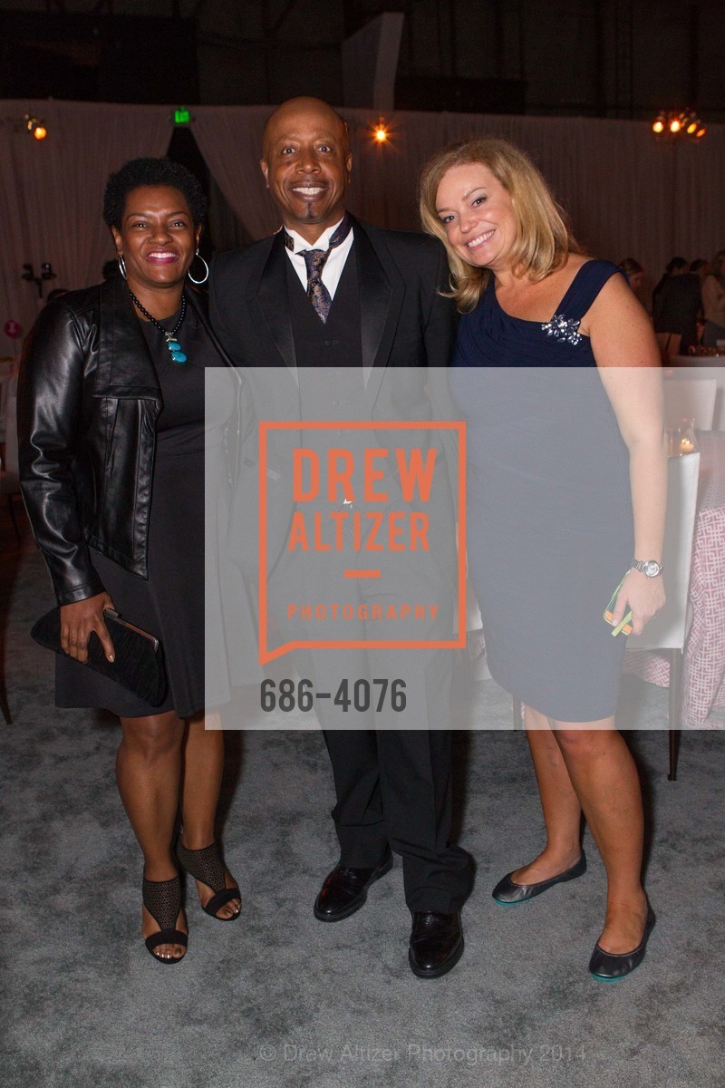 Stephanie Burrell, MC Hammer, McKechnie Klahr, The BUILD Gala 2014 Honoring Ben Silbermann with the Pitch Prize for Enterpreneurship, US, March 1st, 2014, Photo #686-4076 Stephanie Burrell, MC Hammer, McKechnie Klahr, Photo #686-4076