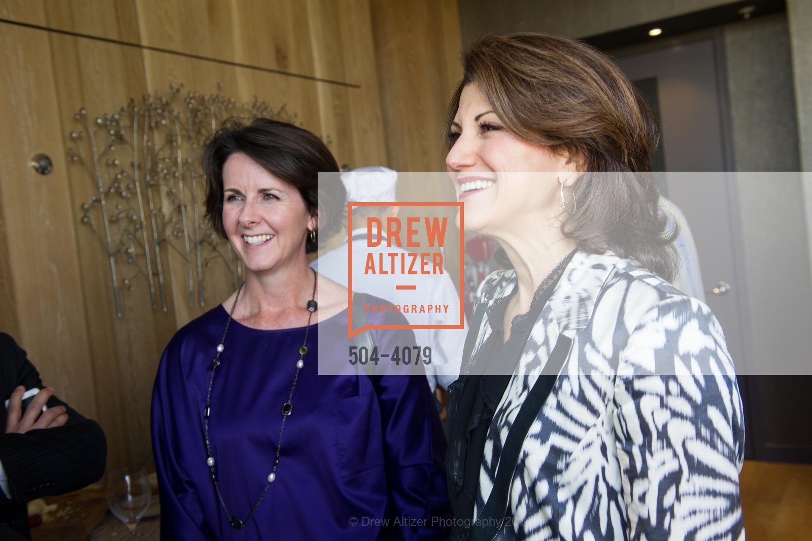 Karlene Holloman, Niki Leondakis, Photo #504-4079
