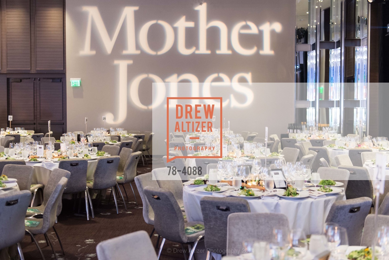 Atmosphere, Mother Jones Annual Dinner, US, October 31st, 2014, Photo #78-4088 Atmosphere, Photo #78-4088