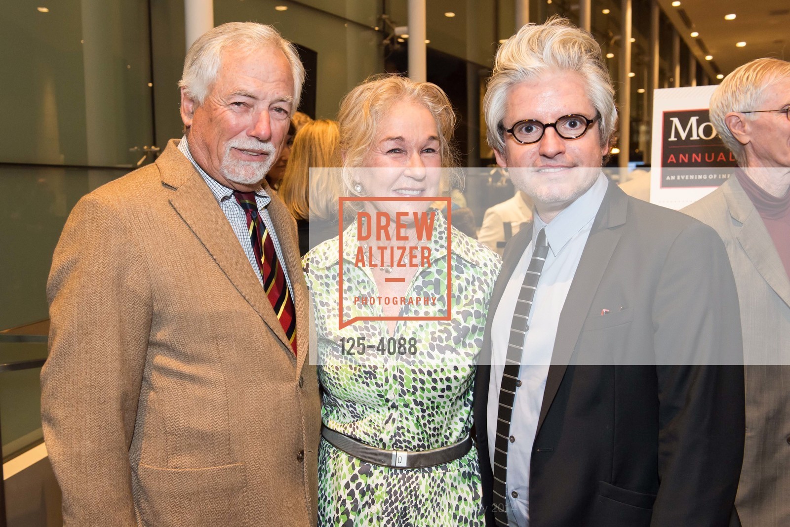 Mark Buell, Susie Tompkins Buell, David Brock, Mother Jones Annual Dinner, US, October 31st, 2014, Photo #125-4088 Mark Buell, Susie Tompkins Buell, David Brock, Photo #125-4088