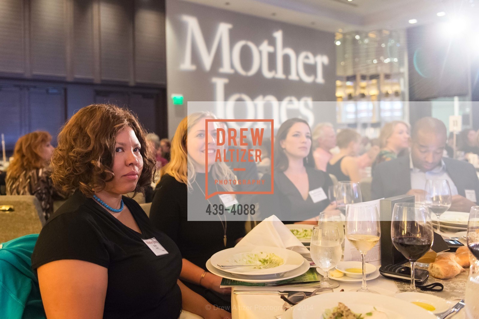 Atmosphere, Mother Jones Annual Dinner, US, October 31st, 2014, Photo #439-4088 Atmosphere, Photo #439-4088