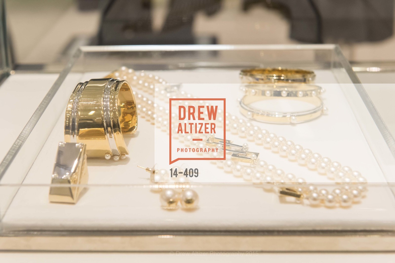 Atmosphere, St. John in Conversation with Exceptional Women benefiting Raphael House of San Francisco, St. John Boutique, October 22nd, 2015,Drew Altizer, Drew Altizer Photography, full-service event agency, private events, San Francisco photographer, photographer California