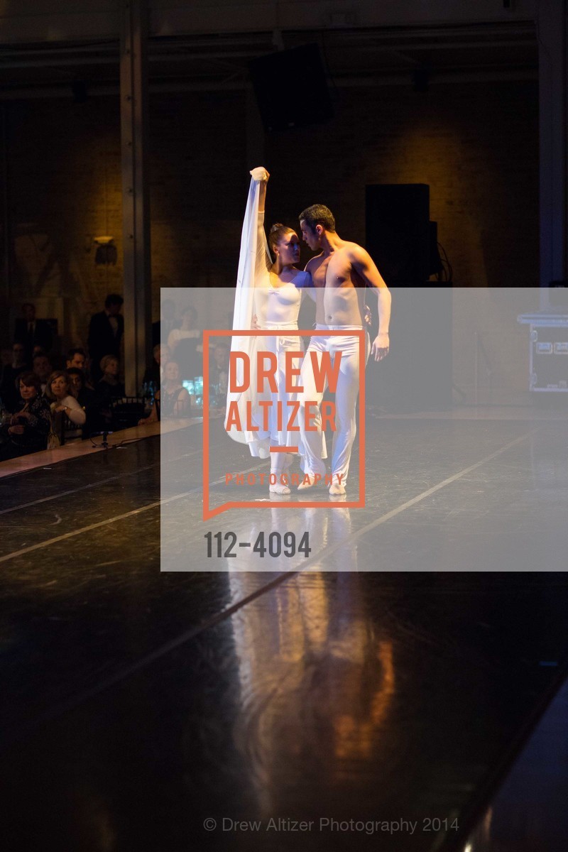 Performance, SMUIN BALLET's 20th Anniversary 2014 XXravaganza Gala, US, March 1st, 2014, Photo #112-4094 Performance, Photo #112-4094