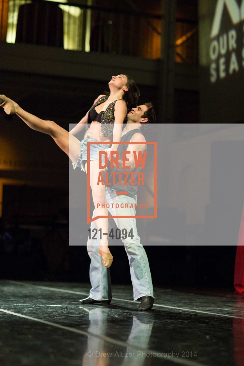 Performance, SMUIN BALLET's 20th Anniversary 2014 XXravaganza Gala, US, March 1st, 2014, Photo #121-4094 Performance, Photo #121-4094