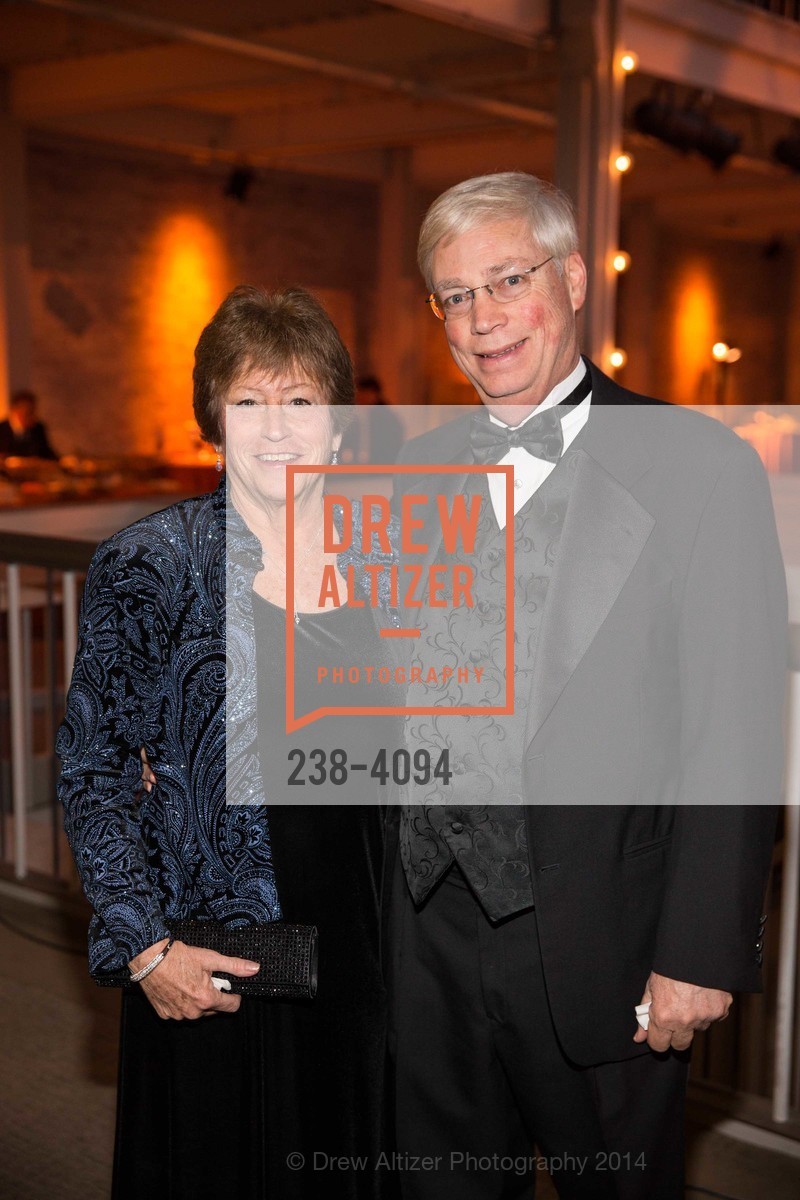 Weegi Wilson, Tom Wilson, Photo #238-4094