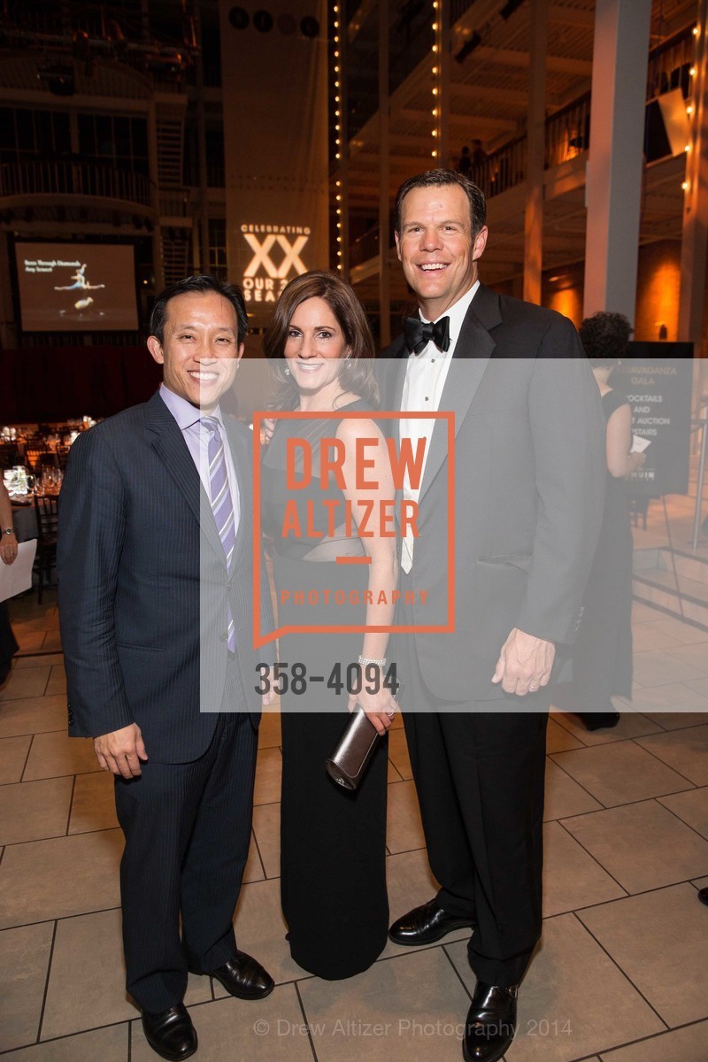 David Chiu, Kathleen Cooper, Bill Cooper, SMUIN BALLET's 20th Anniversary 2014 XXravaganza Gala, US, March 1st, 2014, Photo #358-4094 David Chiu, Kathleen Cooper, Bill Cooper, Photo #358-4094