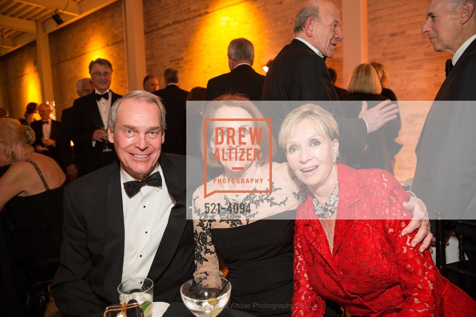 Doug Fenton, Gail Anderson, Sallie Huntting, Photo #521-4094