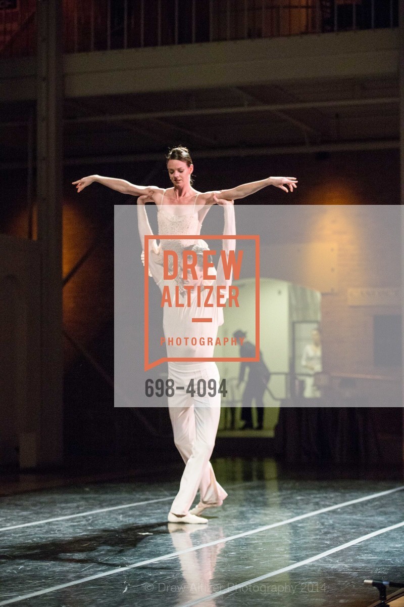 Performance, SMUIN BALLET's 20th Anniversary 2014 XXravaganza Gala, US, March 1st, 2014, Photo #698-4094 Performance, Photo #698-4094