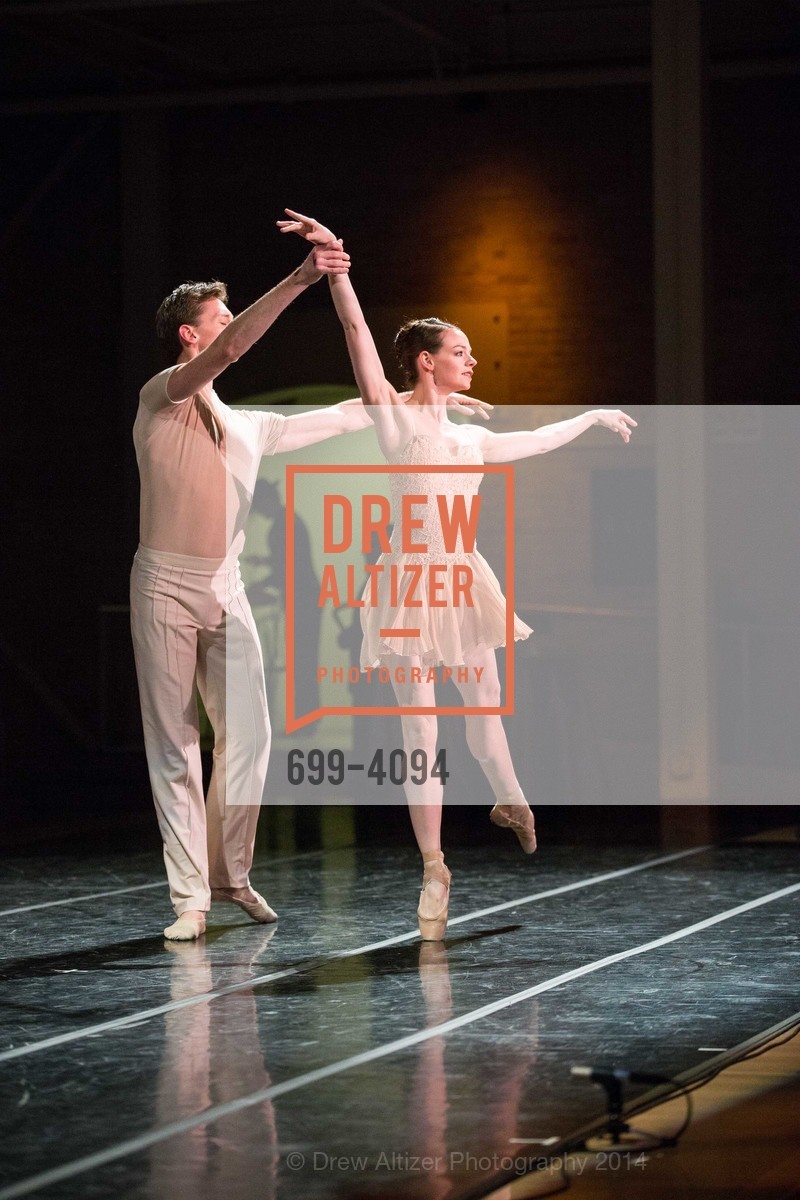 Performance, SMUIN BALLET's 20th Anniversary 2014 XXravaganza Gala, US, March 1st, 2014, Photo #699-4094 Performance, Photo #699-4094