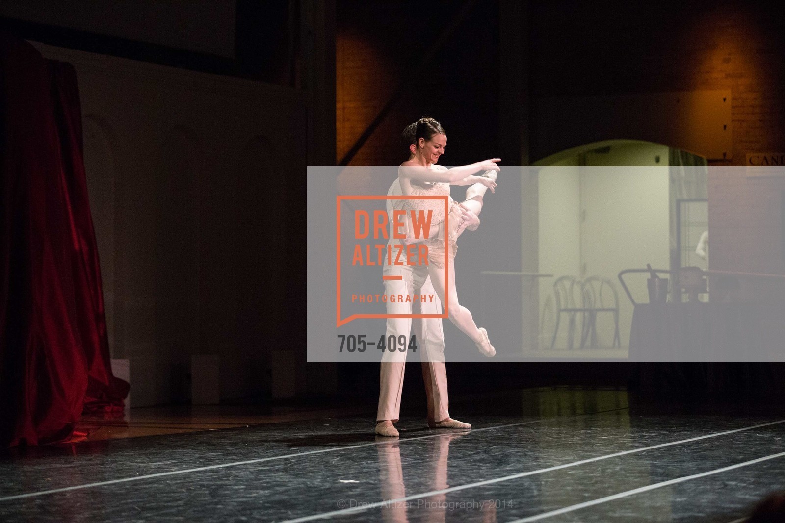Performance, SMUIN BALLET's 20th Anniversary 2014 XXravaganza Gala, US, March 1st, 2014, Photo #705-4094 Performance, Photo #705-4094