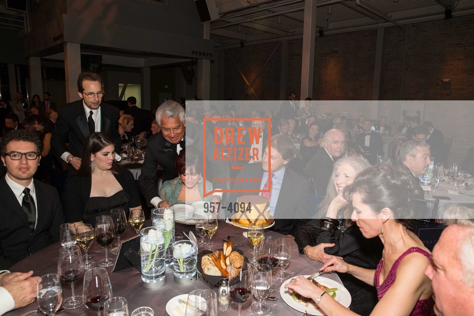 Ryan Torres, Devon La Russa, Elaine La Russa, Tony La Russa, Leah Garchik, SMUIN BALLET's 20th Anniversary 2014 XXravaganza Gala, US, March 1st, 2014, Photo #957-4094 Ryan Torres, Devon La Russa, Elaine La Russa, Tony La Russa, Leah Garchik, Photo #957-4094