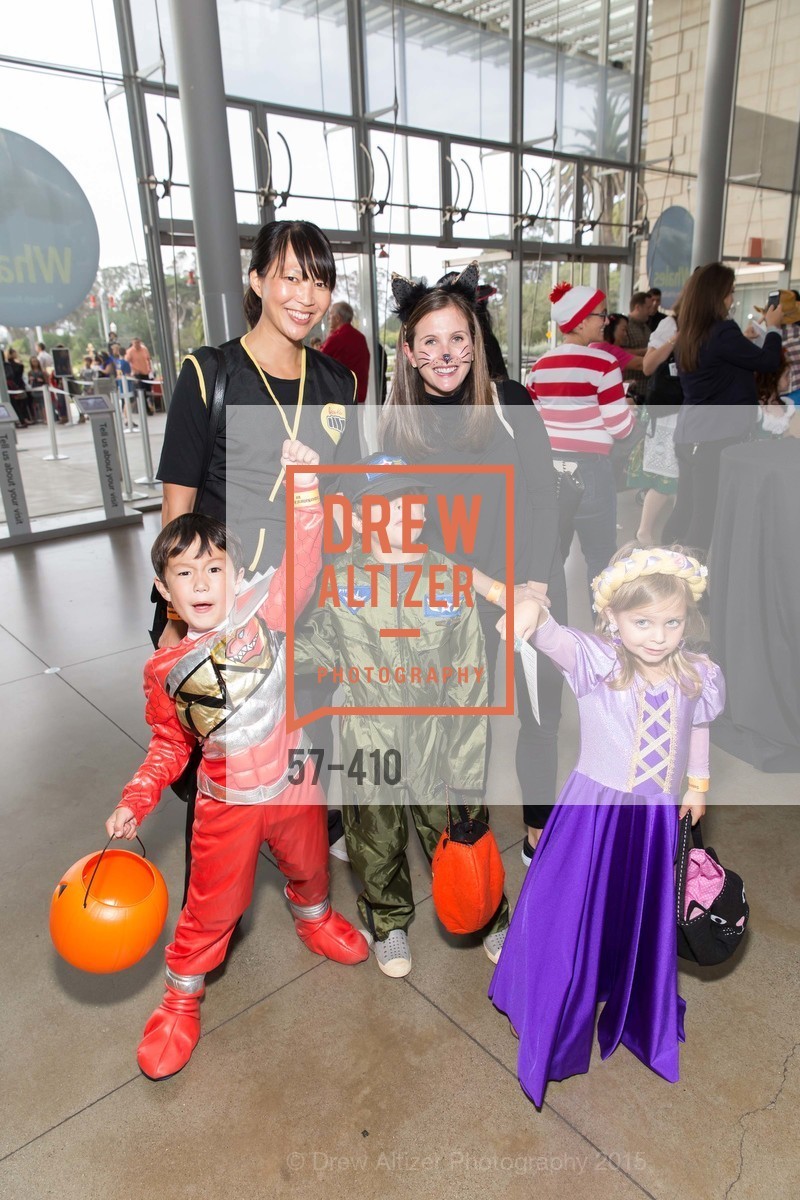 Group Picture, California Academy of Sciences Presents SuperNatural Halloween 2015, California Academy of Science. 55 Music Concourse Dr, October 23rd, 2015,Drew Altizer, Drew Altizer Photography, full-service agency, private events, San Francisco photographer, photographer california