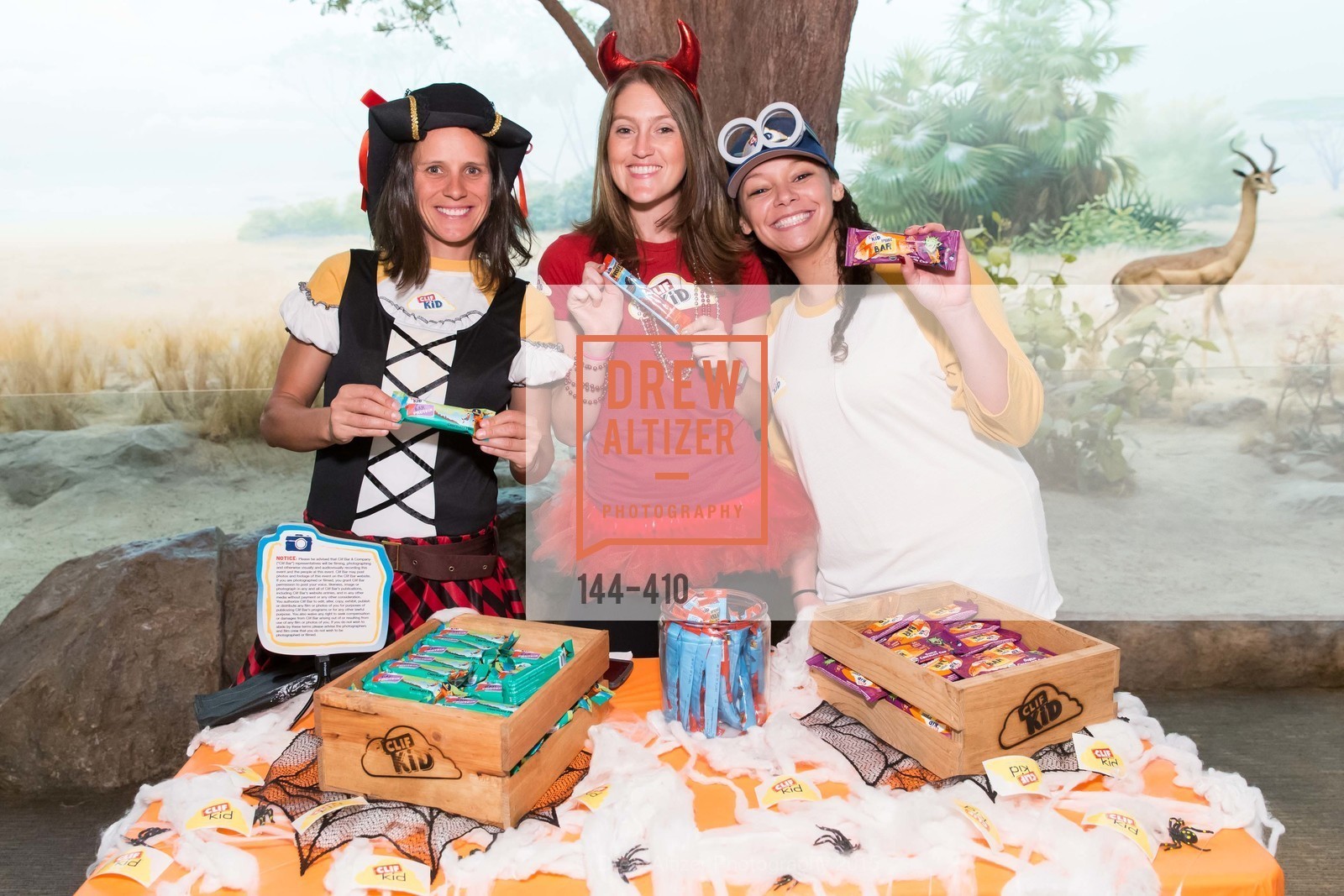 Katerina Nash, Cortney Wilcox, Katelyn Oronos, California Academy of Sciences Presents SuperNatural Halloween 2015, California Academy of Science. 55 Music Concourse Dr, October 23rd, 2015,Drew Altizer, Drew Altizer Photography, full-service event agency, private events, San Francisco photographer, photographer California