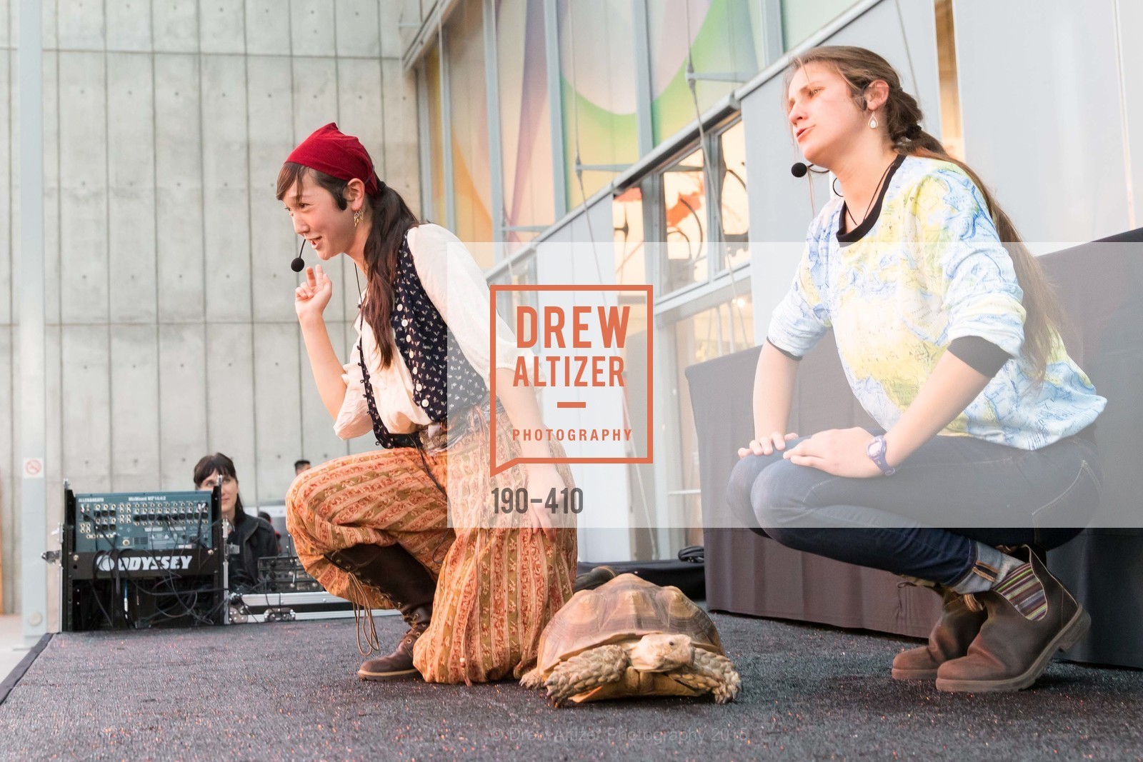 Performance, California Academy of Sciences Presents SuperNatural Halloween 2015, California Academy of Science. 55 Music Concourse Dr, October 23rd, 2015