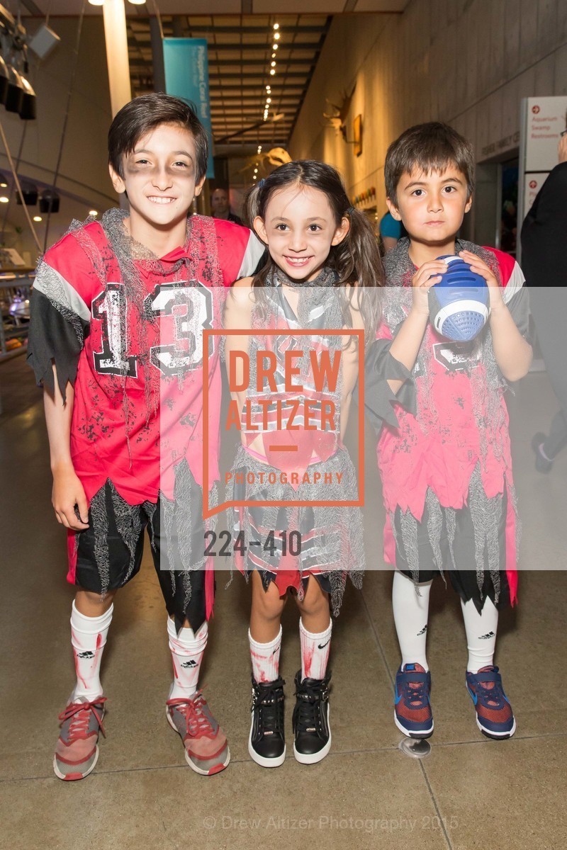 David Khalilov, California Academy of Sciences Presents SuperNatural Halloween 2015, California Academy of Science. California Academy of Science, . 55 Music Concourse Dr, October 23rd, 2015, Photo #224-410 David Khalilov, Photo #224-410