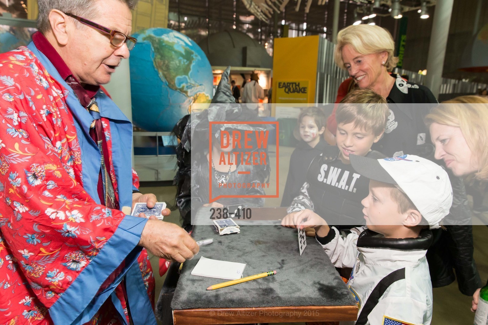 Extras, California Academy of Sciences Presents SuperNatural Halloween 2015, October 23rd, 2015, Photo,Drew Altizer, Drew Altizer Photography, full-service agency, private events, San Francisco photographer, photographer california