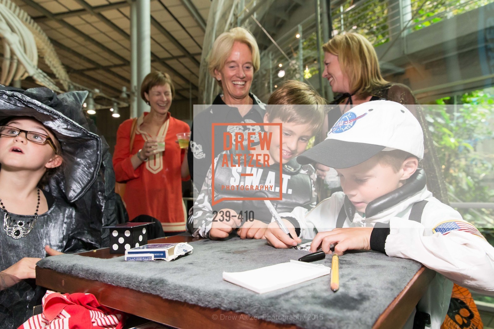 Extras, California Academy of Sciences Presents SuperNatural Halloween 2015, October 23rd, 2015, Photo,Drew Altizer, Drew Altizer Photography, full-service agency, private events, San Francisco photographer, photographer california