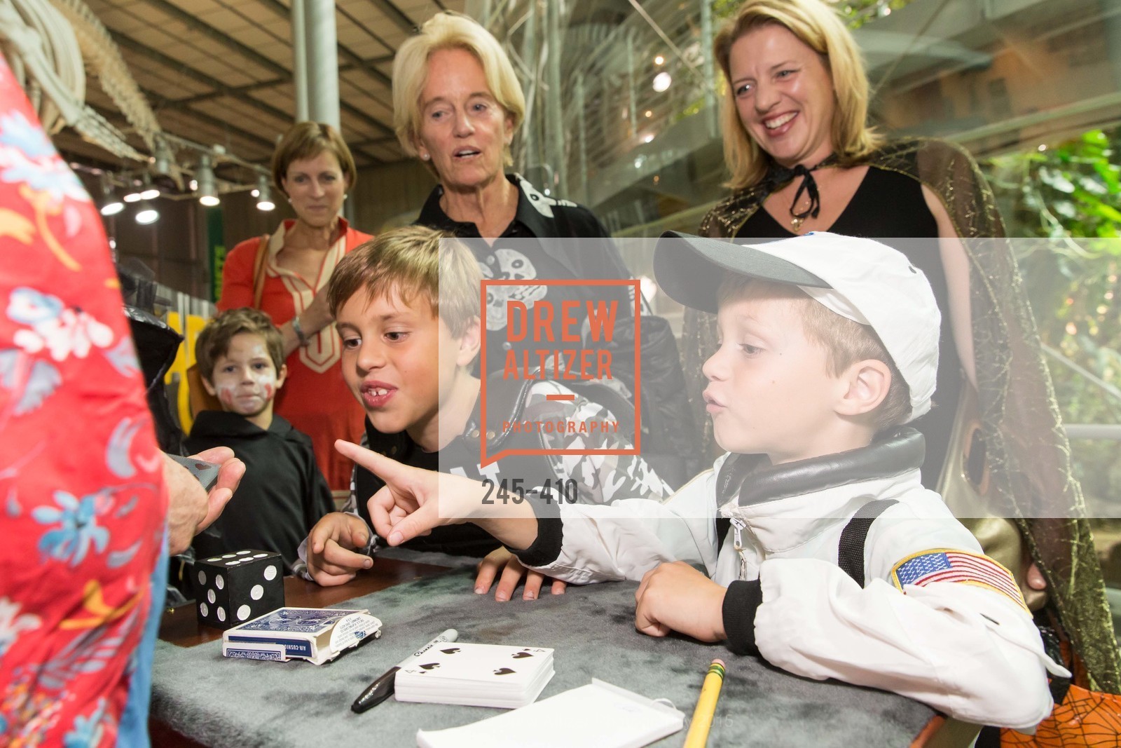 Extras, California Academy of Sciences Presents SuperNatural Halloween 2015, October 23rd, 2015, Photo,Drew Altizer, Drew Altizer Photography, full-service agency, private events, San Francisco photographer, photographer california
