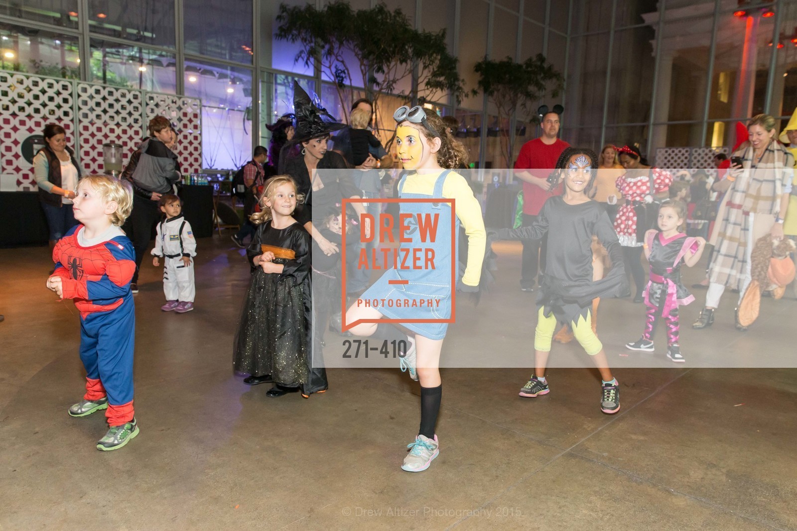 Atmosphere, California Academy of Sciences Presents SuperNatural Halloween 2015, California Academy of Science. California Academy of Science, . 55 Music Concourse Dr, October 23rd, 2015, Photo #271-410 Atmosphere, Photo #271-410