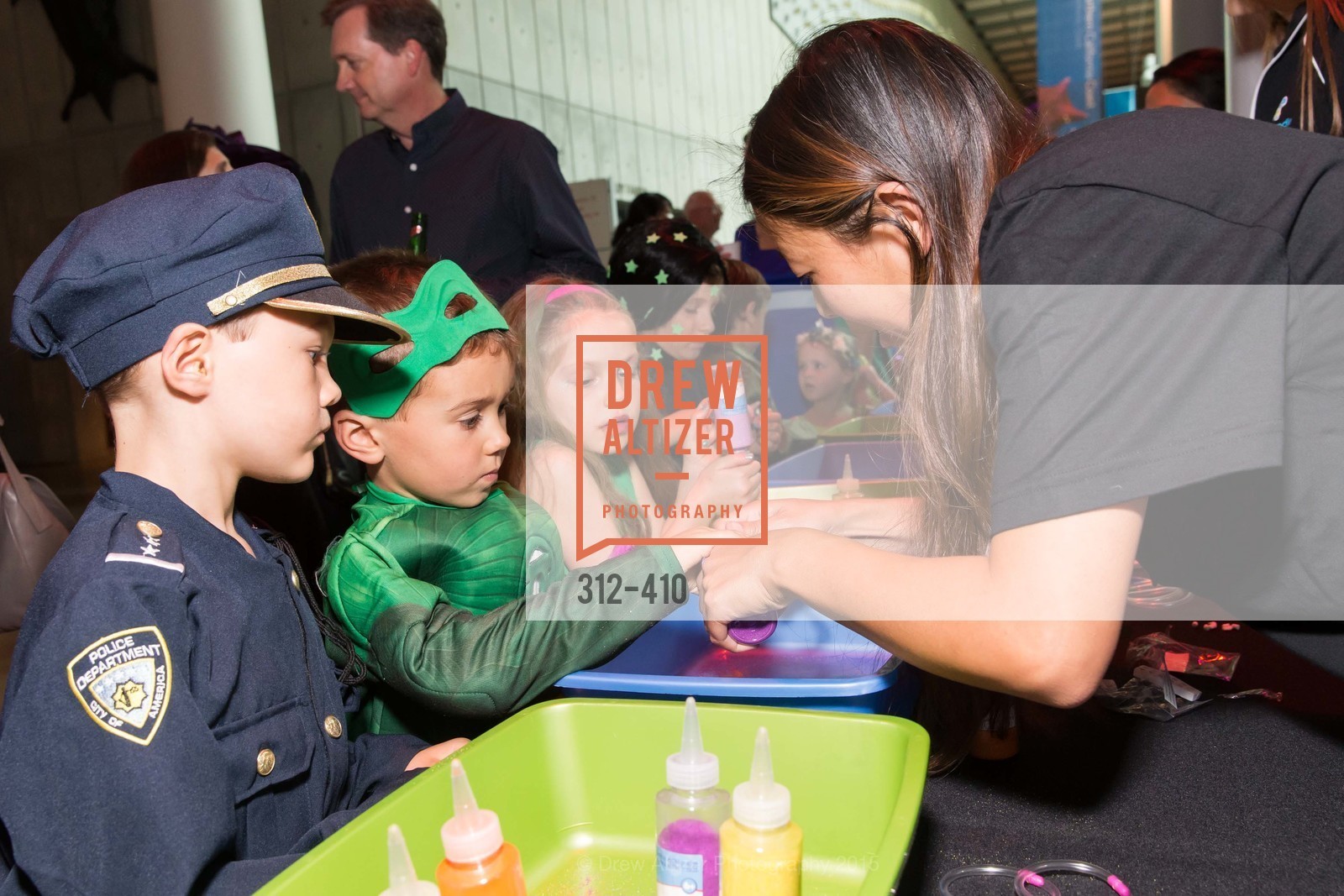 Extras, California Academy of Sciences Presents SuperNatural Halloween 2015, October 23rd, 2015, Photo,Drew Altizer, Drew Altizer Photography, full-service agency, private events, San Francisco photographer, photographer california
