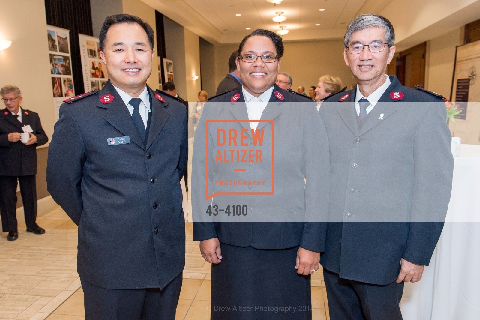 Cpt. David Oh, Regina Shull, Maj. Thomas Mui, Photo #43-4100