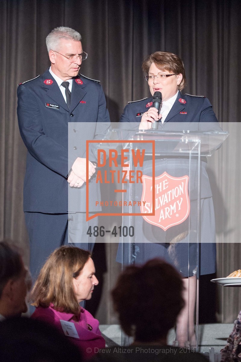 Lt.Col. Stephen Smith, Lt.Col. Marcia Smith, Photo #486-4100