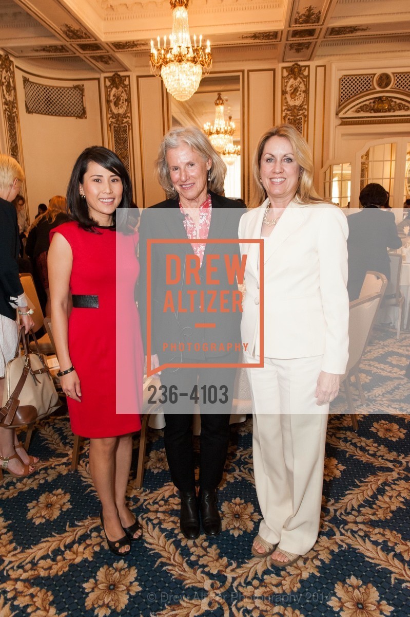 Vicky Nguyen, Kathy Tierney, Jennifer Turpin, USF hosts the Women in Leadership & Philanthropy Luncheon, US, May 2nd, 2014, Photo #236-4103 Vicky Nguyen, Kathy Tierney, Jennifer Turpin, Photo #236-4103
