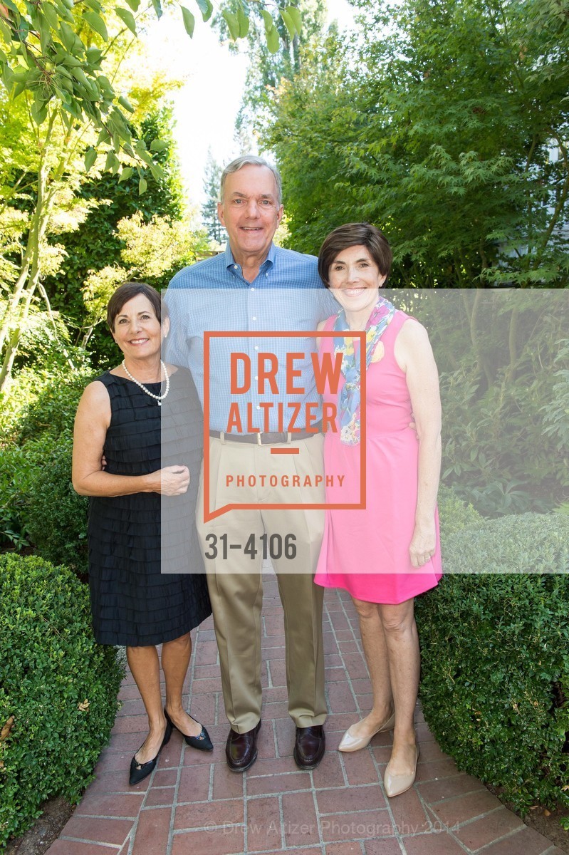 Sharon Schenone, John Stephenson, Judy Stephenson, Casa old, US, August 24th, 2014, Photo #31-4106 Sharon Schenone, John Stephenson, Judy Stephenson, Photo #31-4106