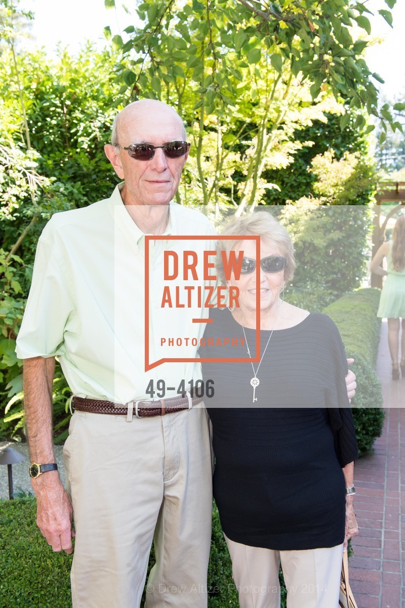 Joseph Sullivan, Sandy Riley Sullivan, Casa old, US, August 24th, 2014, Photo #49-4106 Joseph Sullivan, Sandy Riley Sullivan, Photo #49-4106
