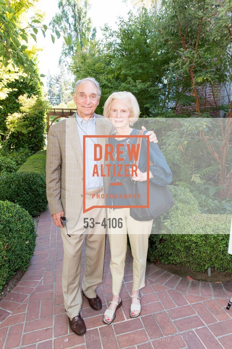 Gab Shavelson, Rich Shavelson, Casa old, US, August 24th, 2014, Photo #53-4106 Gab Shavelson, Rich Shavelson, Photo #53-4106