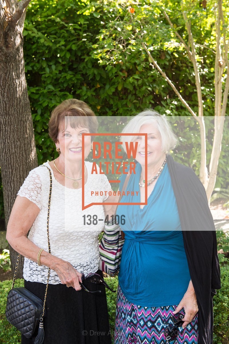 Jackie Meyer, Nancy McKane, Casa old, US, August 24th, 2014, Photo #138-4106 Jackie Meyer, Nancy McKane, Photo #138-4106