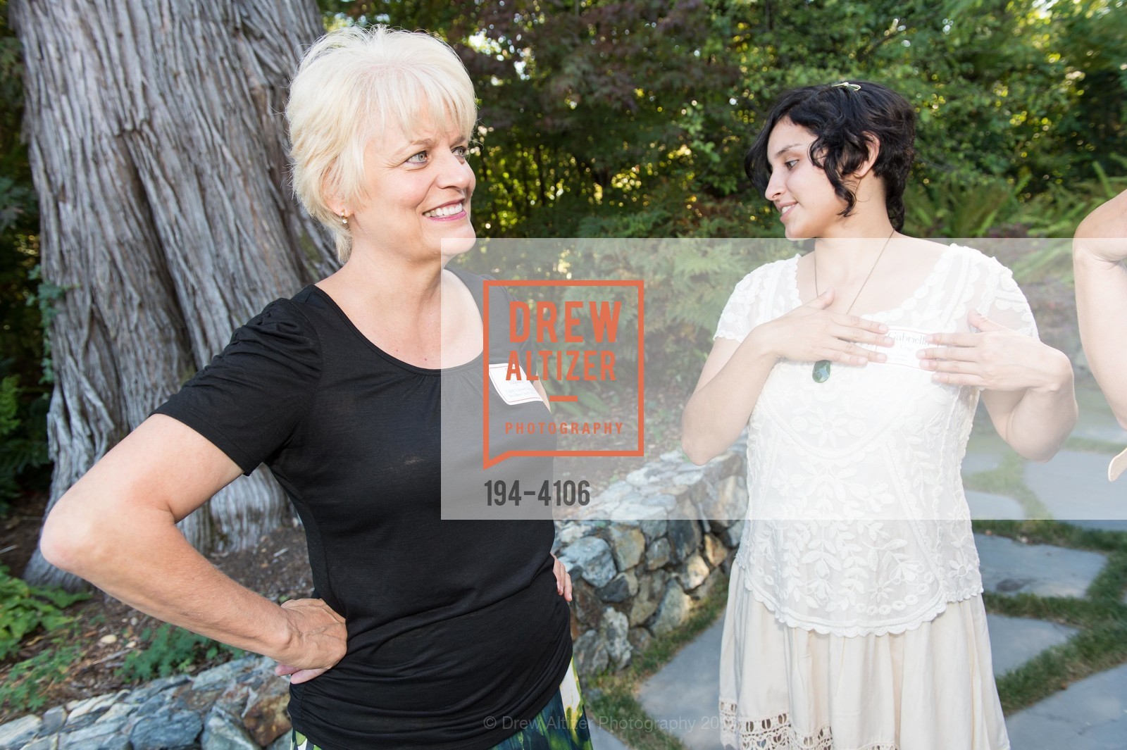 Pat Miljanich, Gabriella Cruz, Casa old, US, August 24th, 2014, Photo #194-4106 Pat Miljanich, Gabriella Cruz, Photo #194-4106