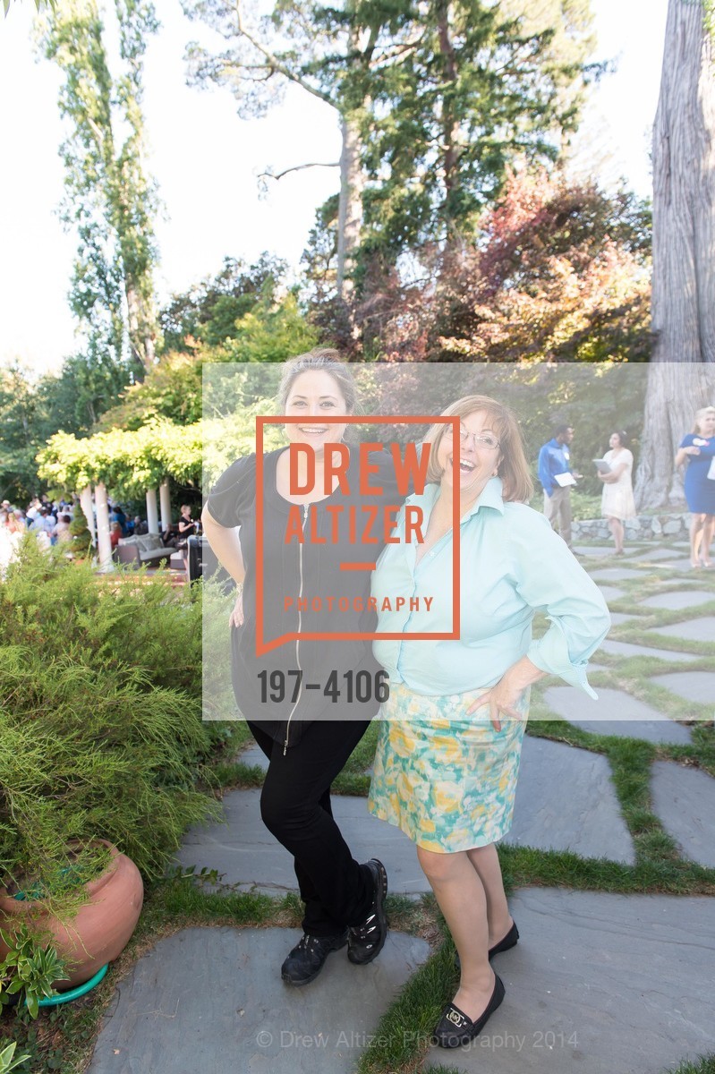 Amanda Ross, Maureen Kelly, Casa old, US, August 24th, 2014, Photo #197-4106 Amanda Ross, Maureen Kelly, Photo #197-4106