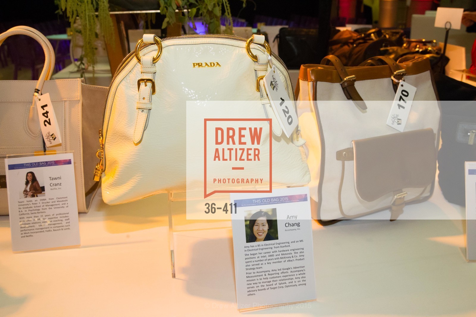 Atmosphere, Breast Cancer Emergency Fund's: THIS OLD BAG: The Power of the Purse, The Bently Reserve. The Bently Reserve, . 301 Battery St, October 23rd, 2015, Photo #36-411 Atmosphere, Photo #36-411
