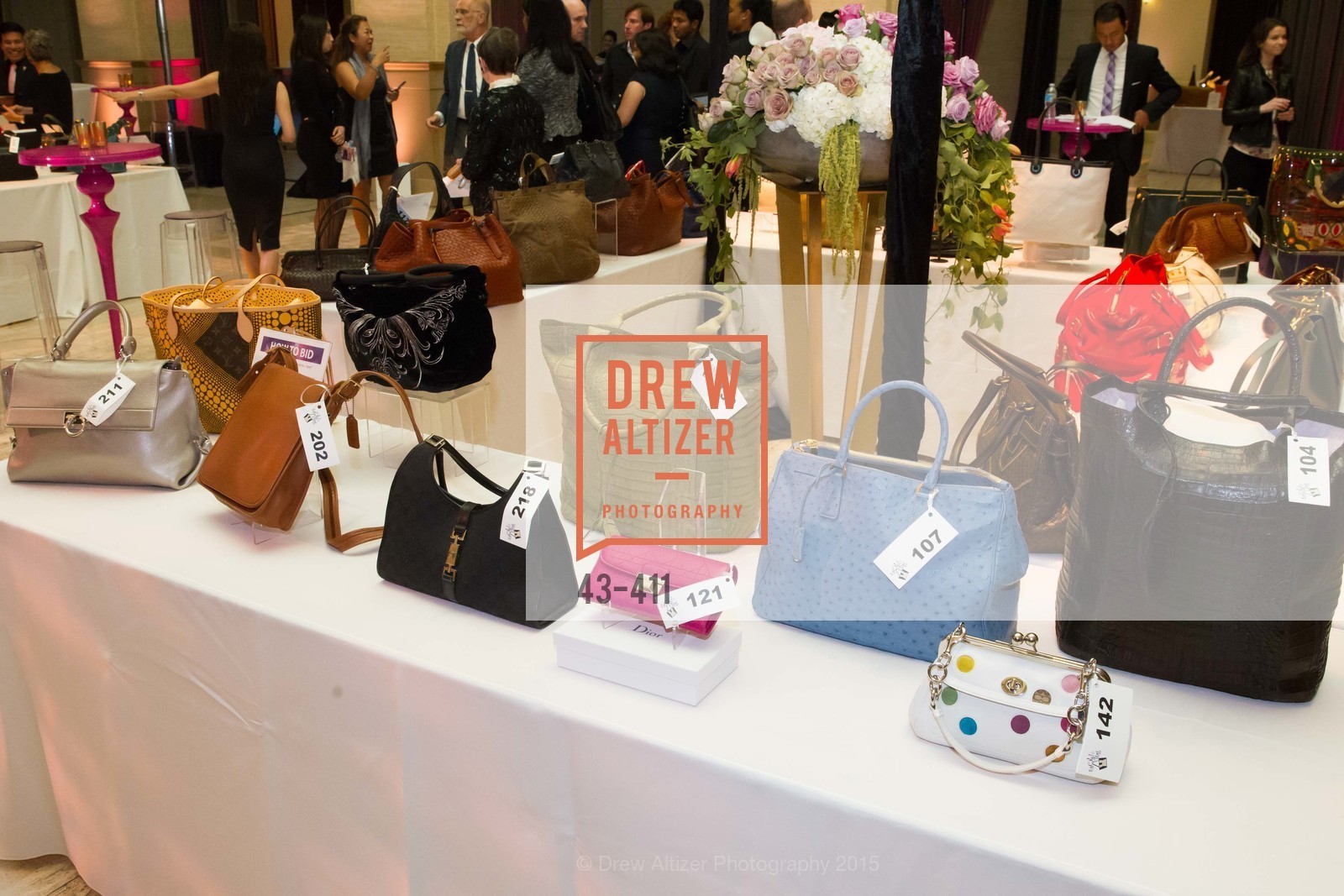 Atmosphere, Breast Cancer Emergency Fund's: THIS OLD BAG: The Power of the Purse, The Bently Reserve. 301 Battery St, October 23rd, 2015,Drew Altizer, Drew Altizer Photography, full-service agency, private events, San Francisco photographer, photographer california