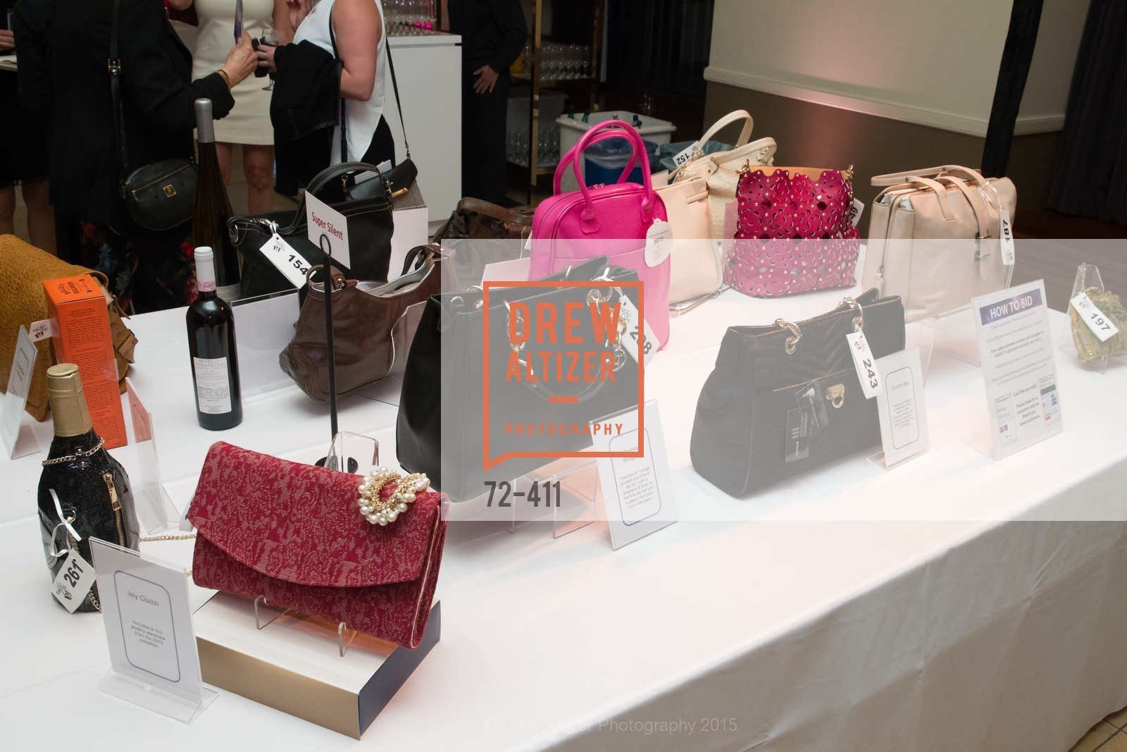 Atmosphere, Breast Cancer Emergency Fund's: THIS OLD BAG: The Power of the Purse, The Bently Reserve. 301 Battery St, October 23rd, 2015,Drew Altizer, Drew Altizer Photography, full-service agency, private events, San Francisco photographer, photographer california