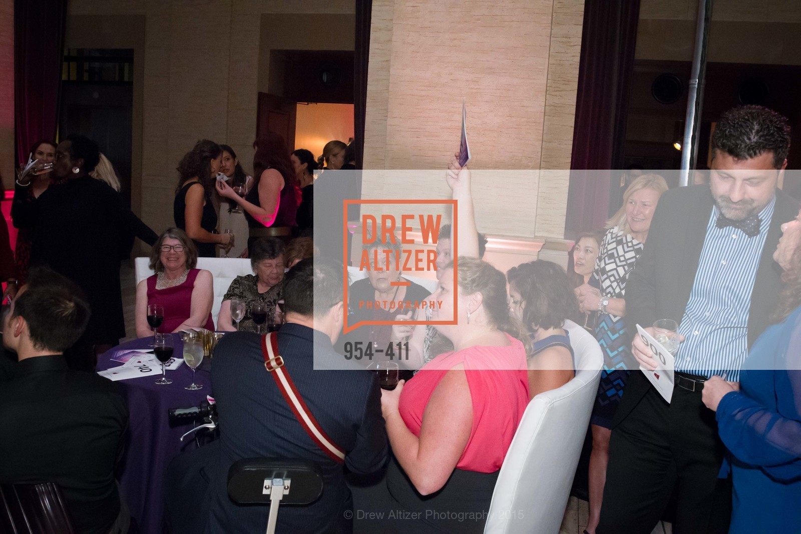 Atmosphere, Breast Cancer Emergency Fund's: THIS OLD BAG: The Power of the Purse, The Bently Reserve. 301 Battery St, October 23rd, 2015,Drew Altizer, Drew Altizer Photography, full-service agency, private events, San Francisco photographer, photographer california
